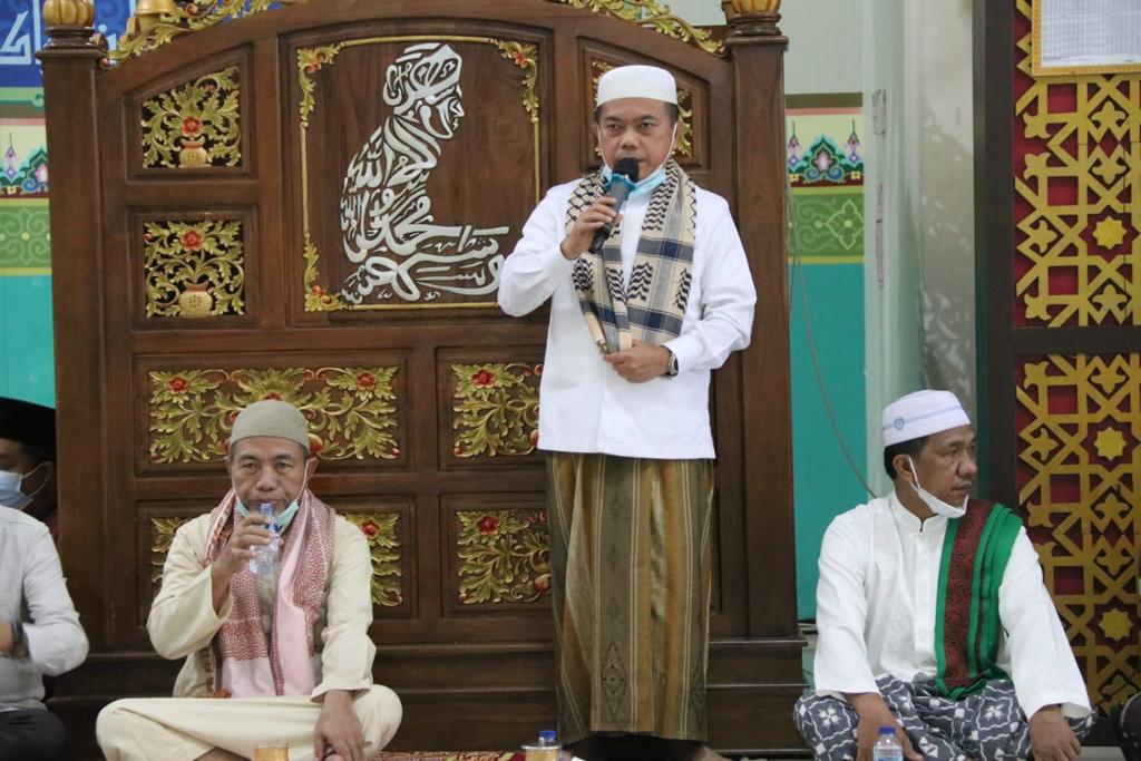 Gubernur Jambi Shalat Subuh Berjamaah
