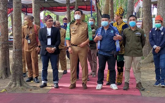 MFA Bupati Batang Hari Hadiri Pengukuhan PD IWO di WTT Muara Bulian