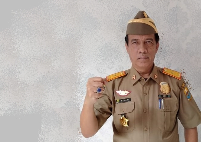Kepala Dinas Tenaga Kerja dan Transmigrasi Provinsi Jambi Bahari