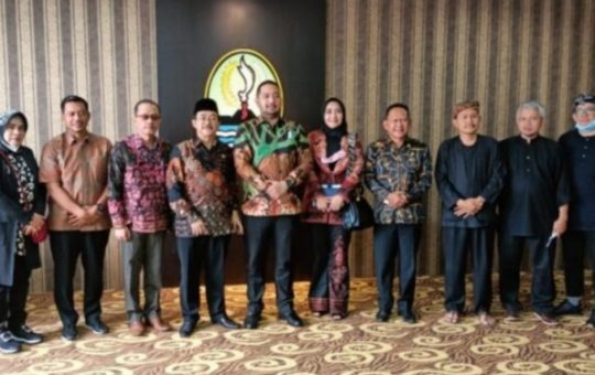 Stuba Ke DPRD Jawa Barat, Pinto Pimpin Komisi lV DPRD Provinsi Jambi