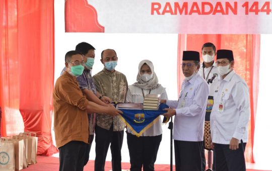 Wagub Buka Bazar 10 ribu Liter Minyak Goreng Murah