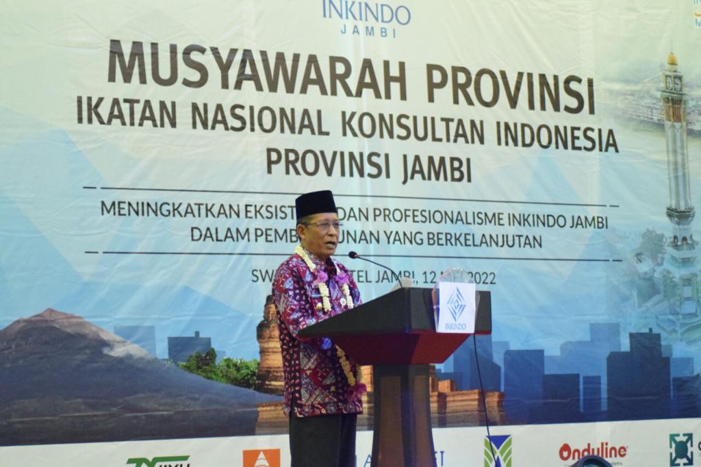 Wakil Gubernur Jambi, Abdullah Sani pada Musyawarah Provinsi Ikatan Nasional Konsultan Indonesia (INKINDO) Jambi Tahun 2022 (Foto: Sopbirin)