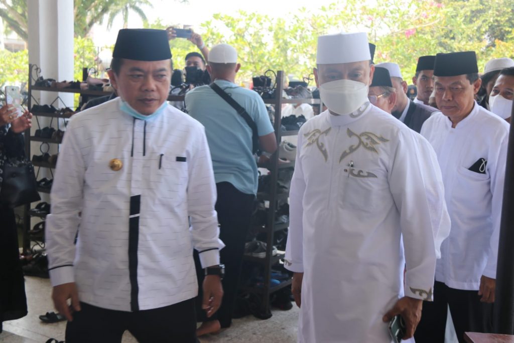 Gubernur Jambi, Al Haris pada acara Halal Bihalal Idul Fitri 1443 H Tahun 2022 Pemerintah Provinsi Jambi (Foto: Agus Supriyanto)