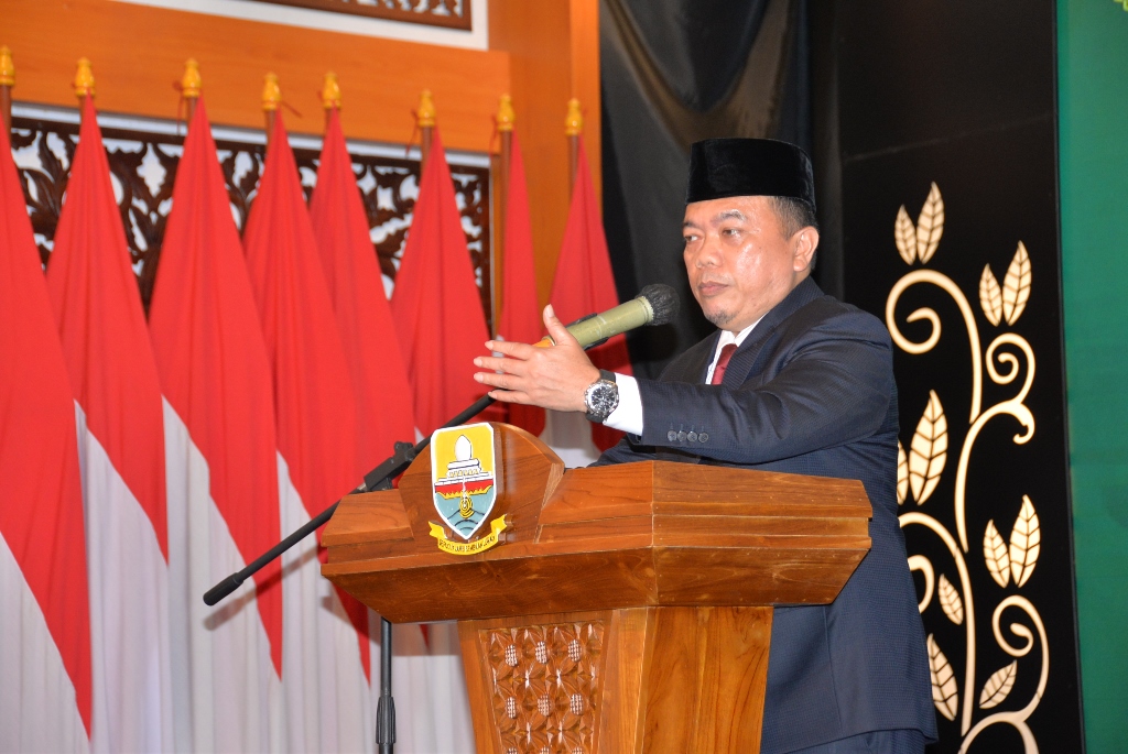 Gubernur Jambi, Al Haris pada Rapat Kerja Wilayah (Rakerwil) Pengurus Wilayah Badan Kontak Majelis Taklim (PW BKMT) se Provinsi Jambi Tahun. (Foto: Novriansah)