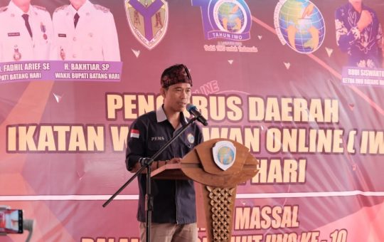 Peringatan HUT IWO Ke-10 PD IWO Batanghari Adakan Bakti Sosial Sunatan massal