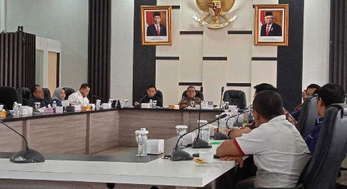 Hasil Hearing, Komisi III DPRD Provinsi Jambi Sepakat Penentuan Lokasi Stadion Sport Center Diserahkan Pada Pemprov