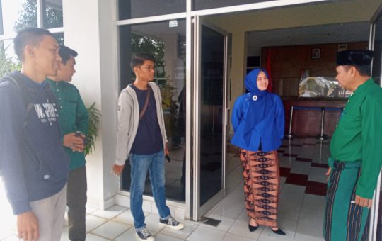 Peringatan Hardiknas, Ketua DPRD Batang Hari Berikan Aspirasi Kepada Guru Pendidik
