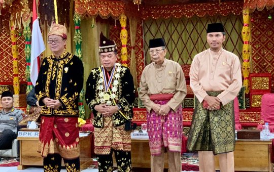 Edi Purwanto Hadir di Penganugerahan Adat Melayu Jambi Kepada Ahmadi Noor Supit