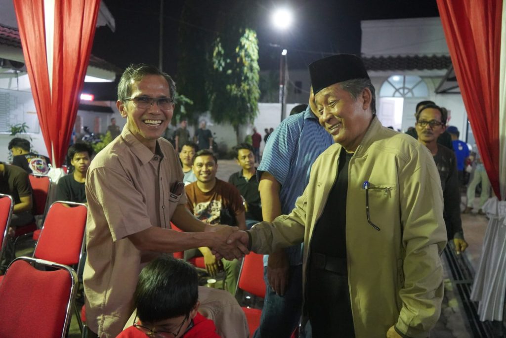 Wakil Gubernur (Wagub) Jambi, Drs. H. Abdullah Sani, M.Pd.I., saat membuka Turnamen dan Ekshibisi Donimo dalam rangka memeriahkan Dies Natalis Ke-61 Universitas Jambi. (Foto: Novriansah,Sobirin)